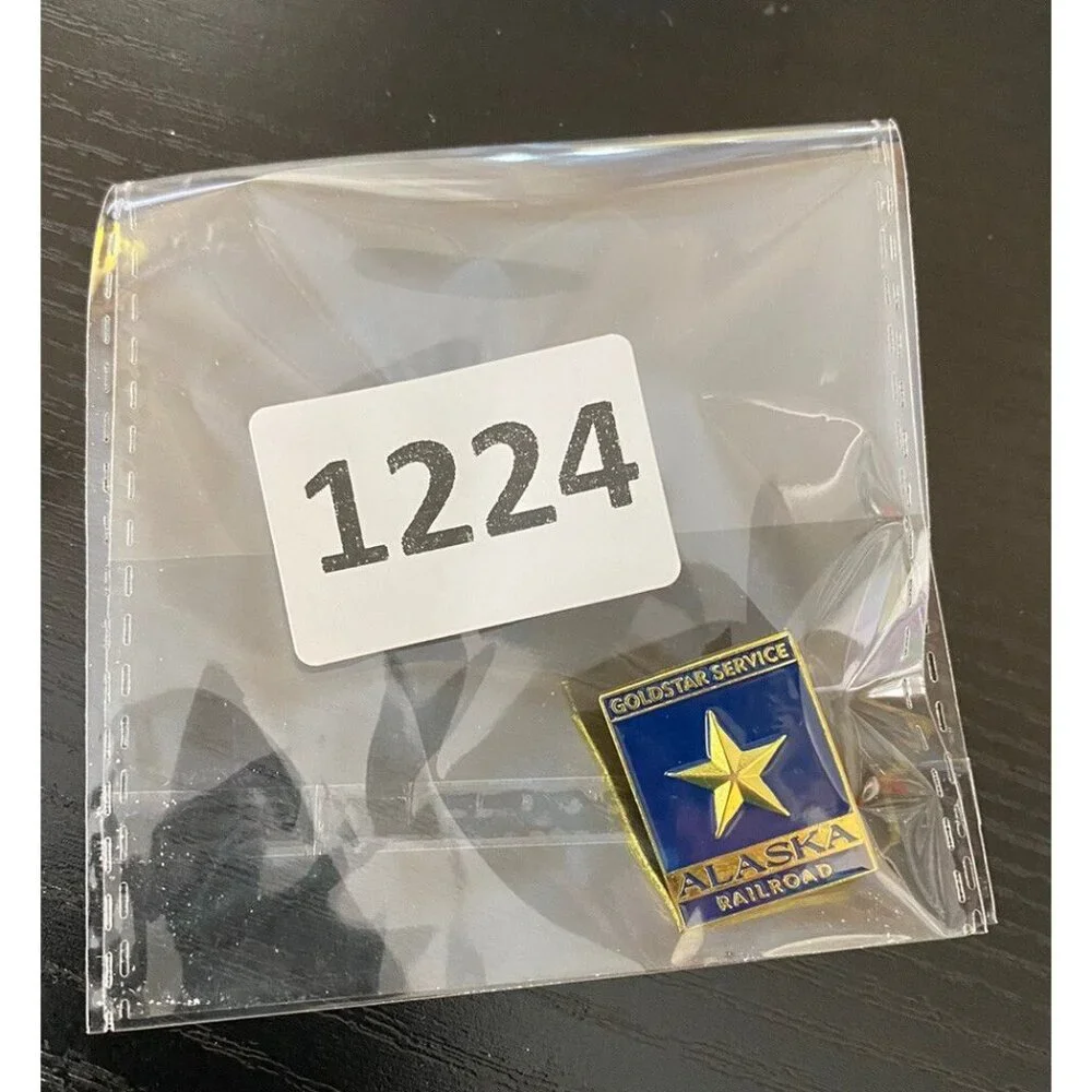 Alaska Railroad Gold Star Service Lapel Pin Tie Tac Gold Blue Railway